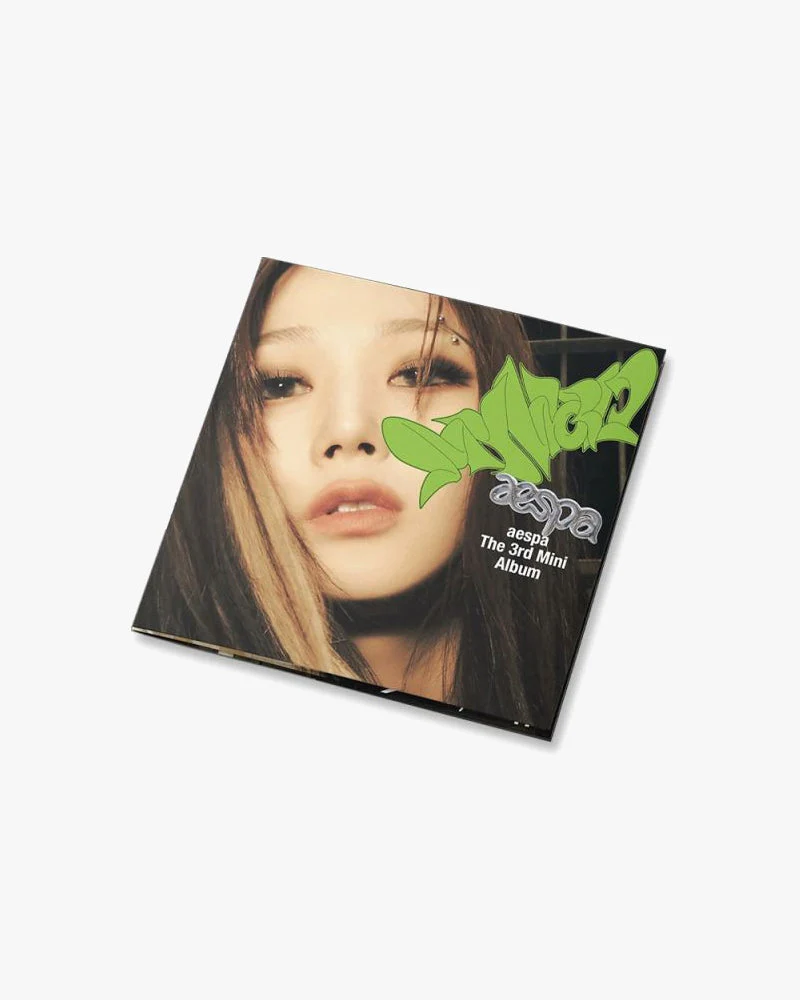 AESPA - MY WORLD (3RD MINI ALBUM) [POSTER VER.] (4 VERSIONS) - Image 6