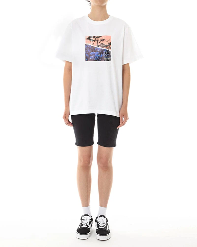 BTS DALMAJUNG S/S T-Shirt (White) - Image 3