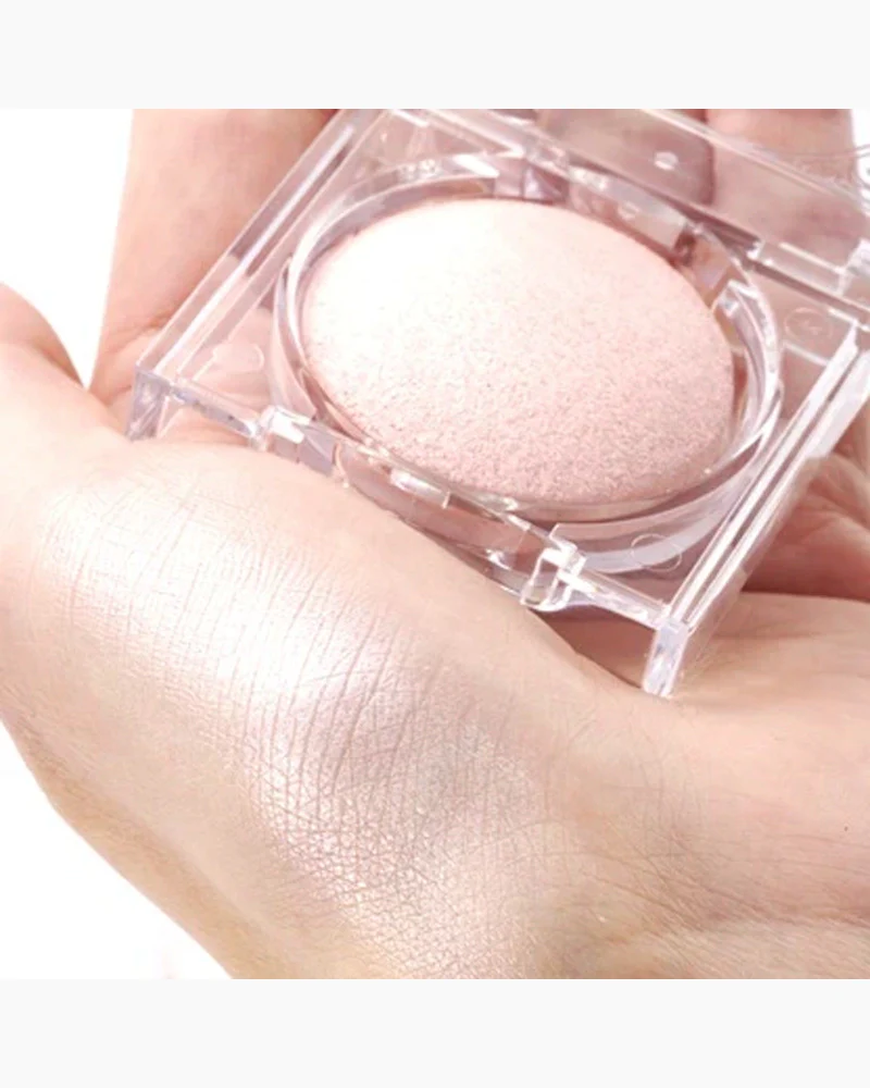 CANMAKE Moon Glow Highlighter - Image 5
