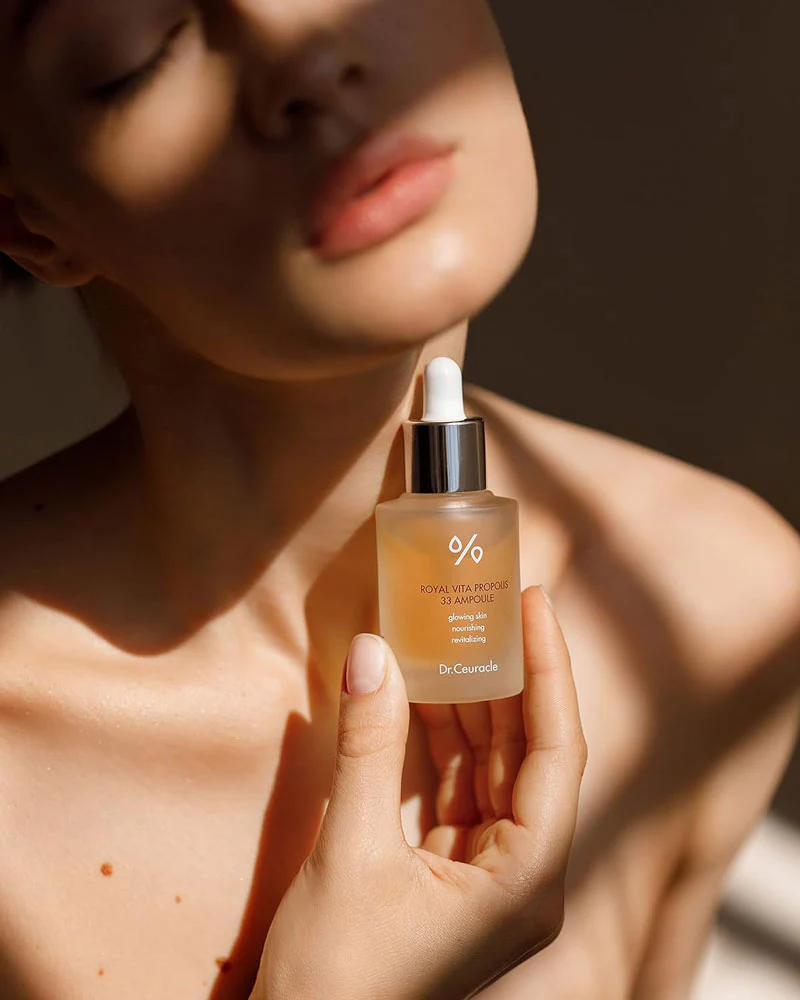 Dr. Ceuracle Royal Vita Propolis 33 Ampoule - Image 3
