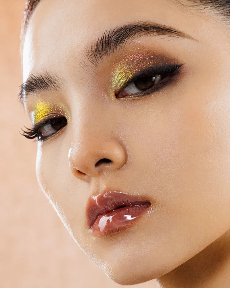 GIRLCULT Unreal Lip Gloss: Gold Rush - Image 6
