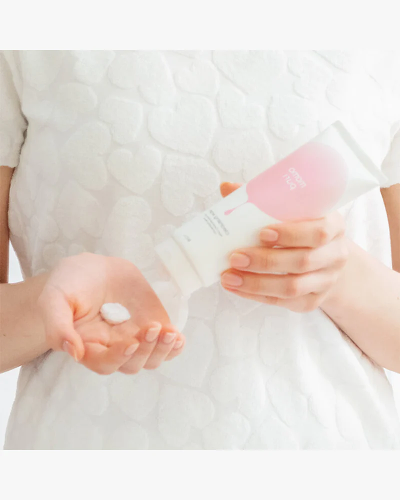 BCL Momopuri Moist Cleansing Wash - Image 4