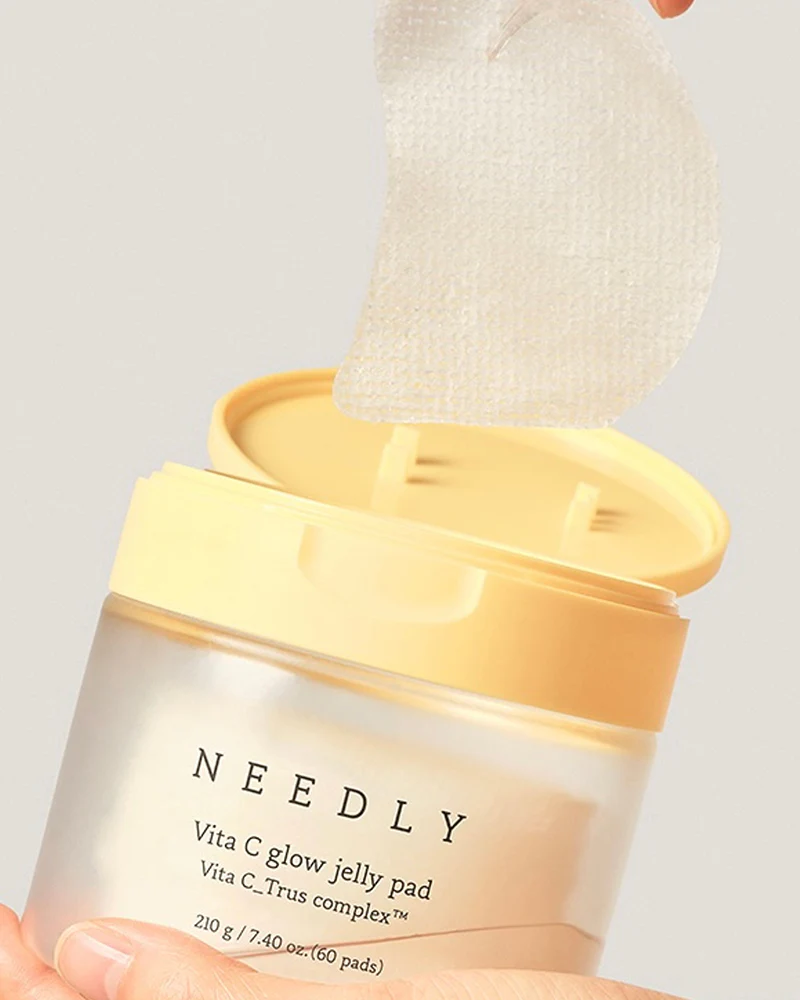 NEEDLY Vita C Glow Jelly Pad - Image 2