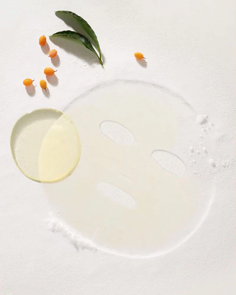 ROUND LAB Vita Niacinamide Dark Spot Serum Sheet Mask - Image 5