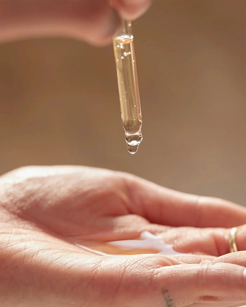 shaishaishai CAFFEINE SHOT Blemish Toning Serum - Image 6