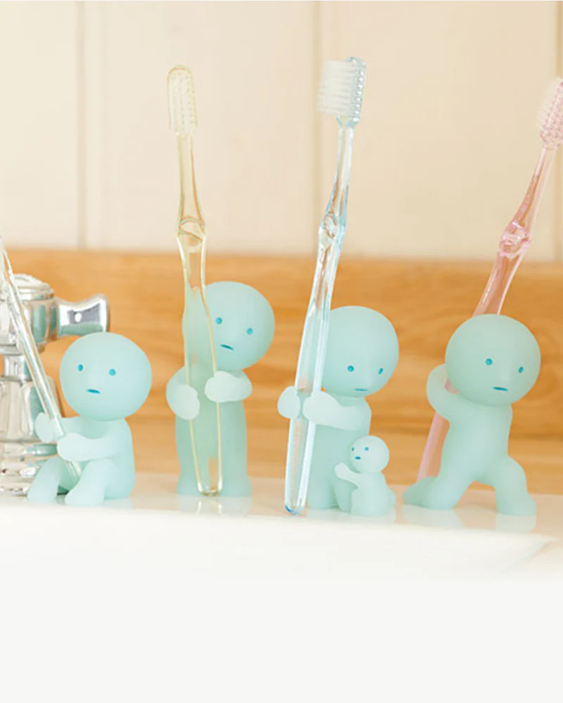 Smiski® Toothbrush Stand: Protecting - Image 3