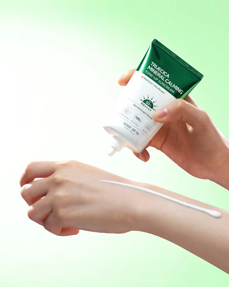 SOME BY MI Truecica Mineral Calming Tone-Up Suncream - Image 4