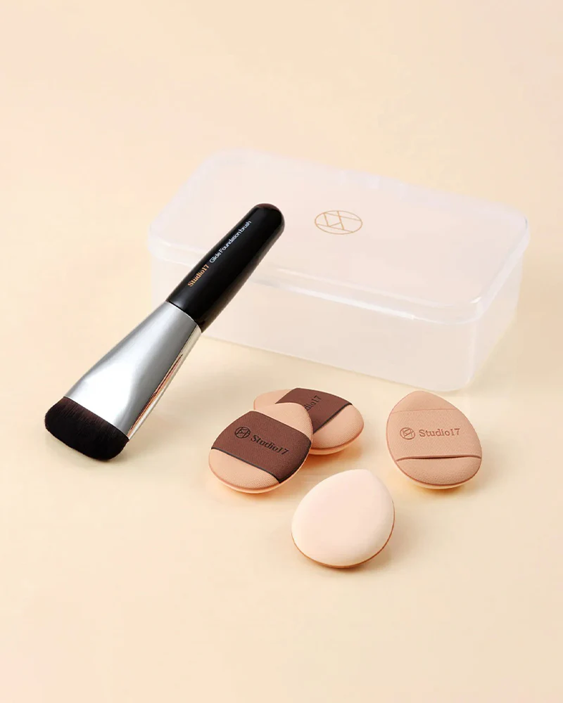 Studio 17 Skin Fit Base Makeup Kit