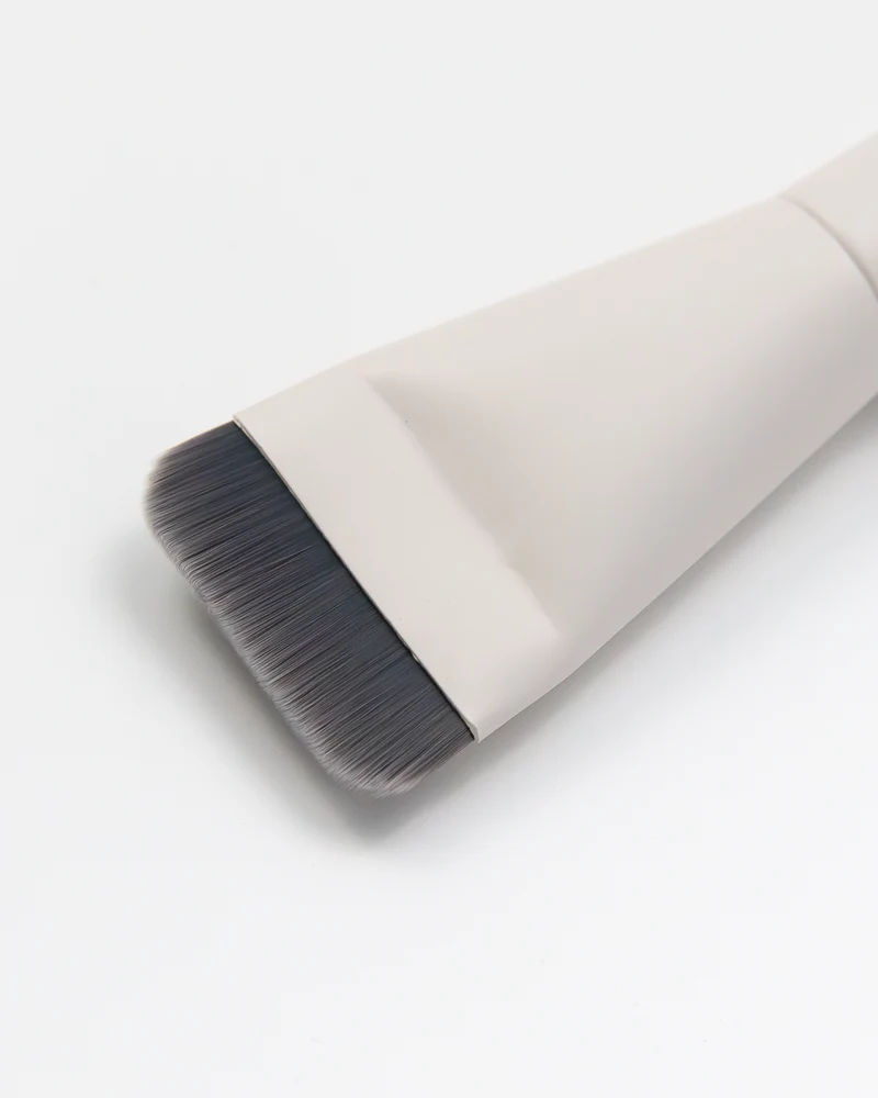 SUKOSHI Flat Foundation Brush - Image 2